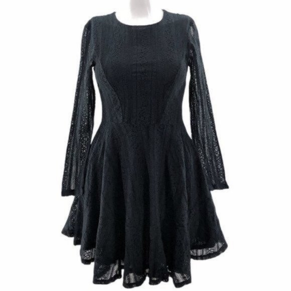 H&M Dresses & Skirts - H&M (6) Mini Fit & Flare Dress Lace Long Sleeve